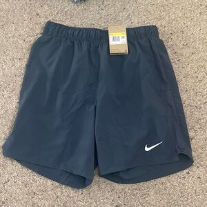 Nike Men's Dark Blue Athletic Nike challenger 7” running Shorts NWT